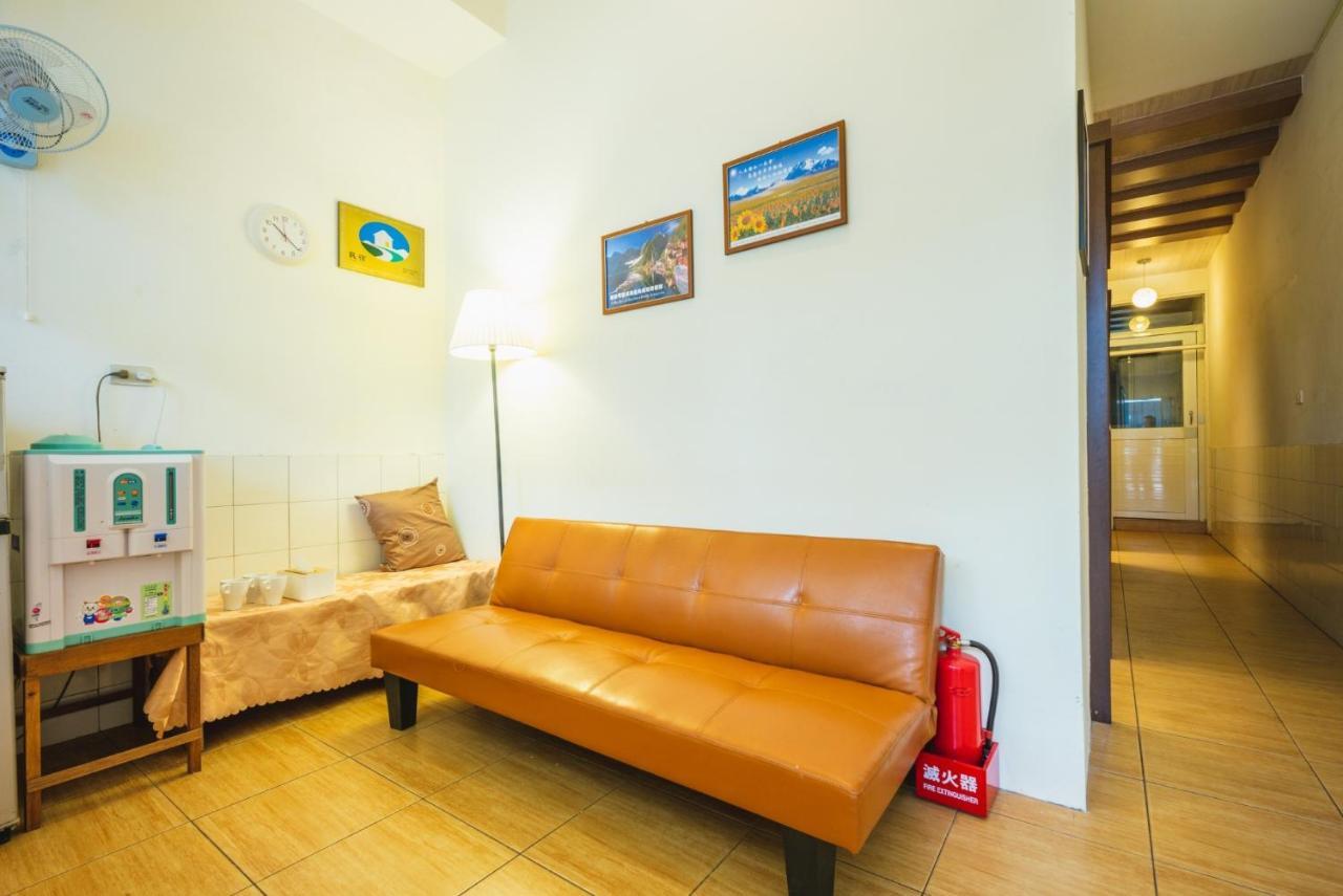 Train Hostel Chaozhou Dış mekan fotoğraf